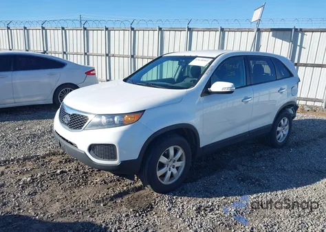 2013 Kia Sorento Lx z USA, uszkodzony, nr VIN 5XYKT4A10DG351876